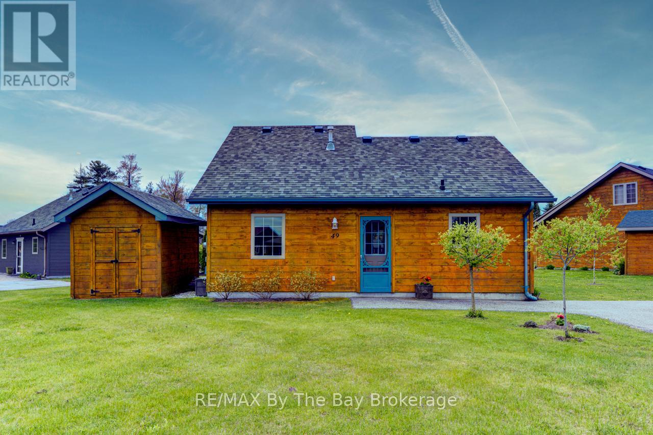 49 Cabin Crescent, Wasaga Beach, Ontario  L9Z 1X7 - Photo 4 - S12307678