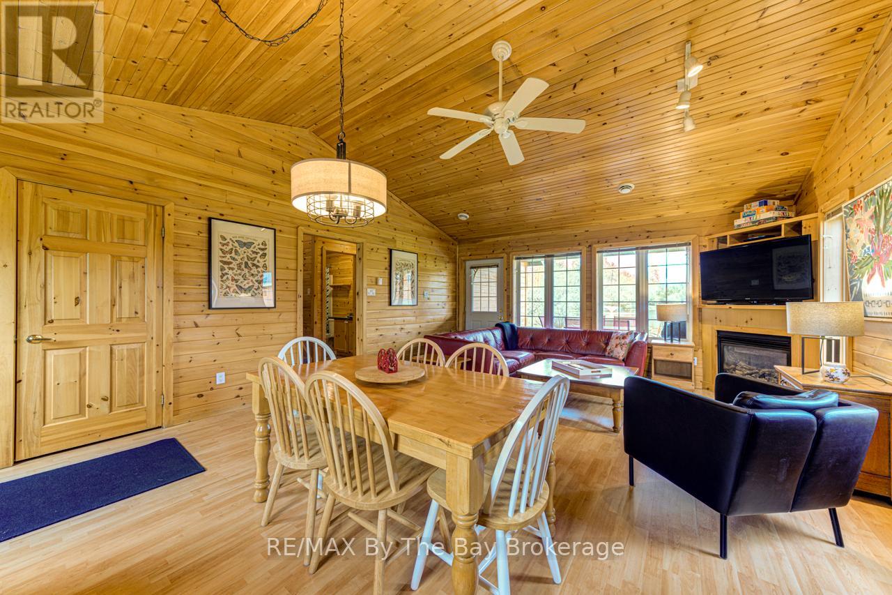 49 Cabin Crescent, Wasaga Beach, Ontario  L9Z 1X7 - Photo 8 - S12307678