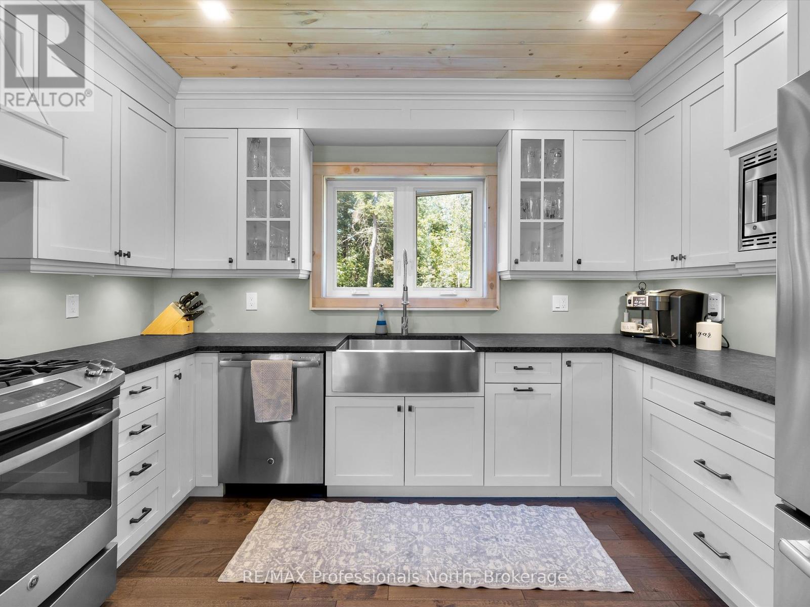 1224 Peterson Road, Bracebridge, Ontario  P1L 1X1 - Photo 22 - X12307551