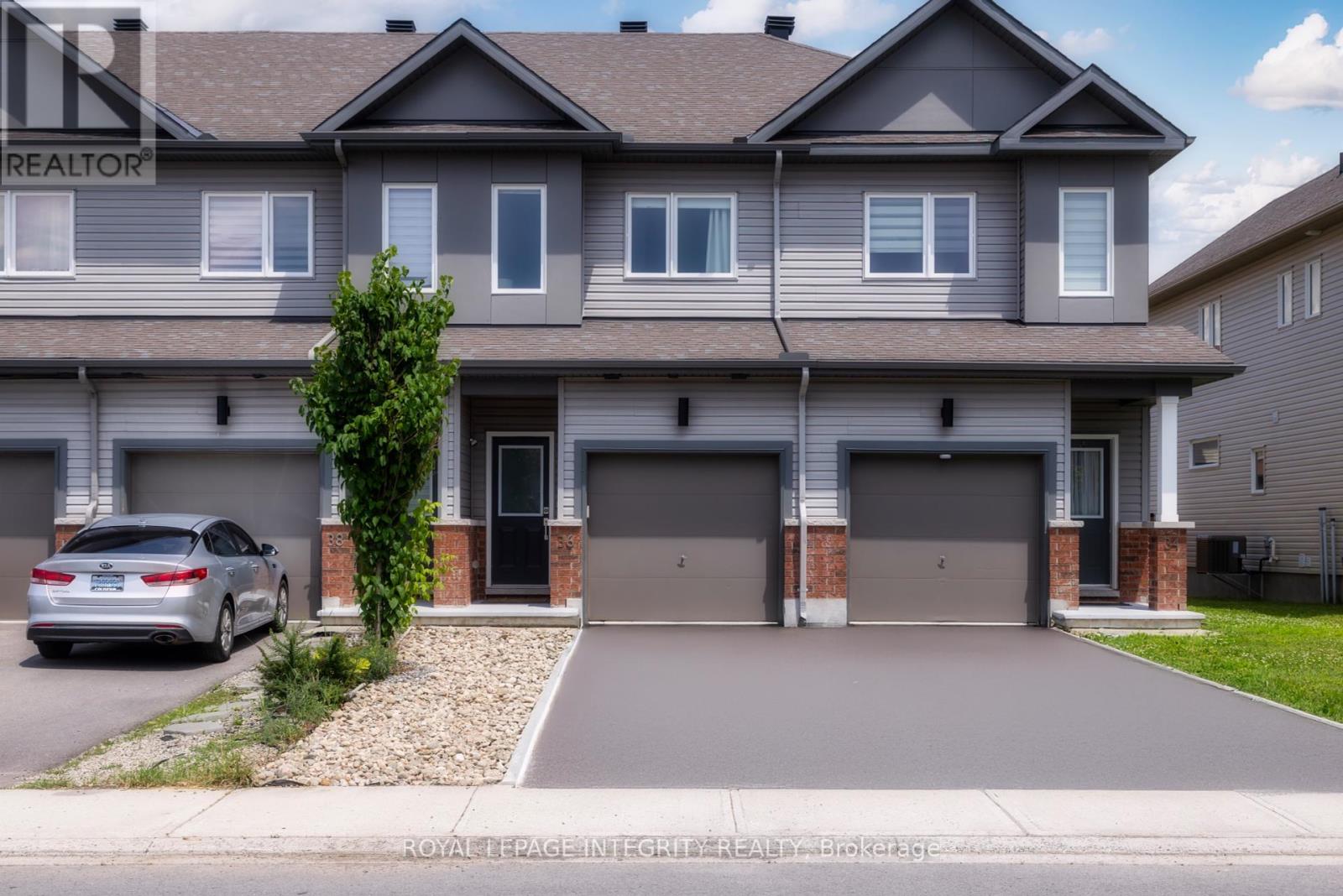 36 Mona Mcbride Drive, Arnprior, Ontario  K7S 0C6 - Photo 1 - X12307555