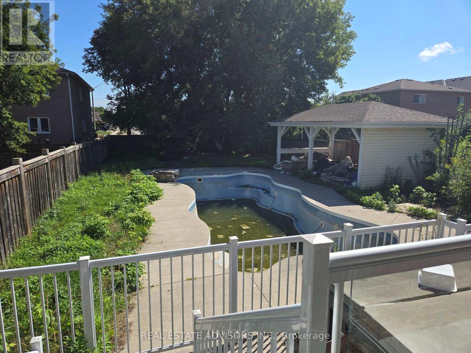 89 Euclid Avenue, Toronto, Ontario  M1C 1J8 - Photo 6 - E12307532