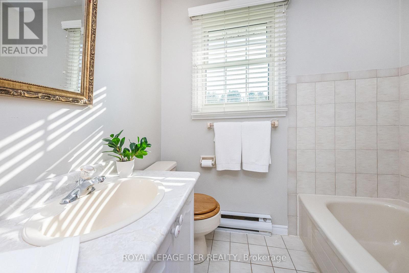 2534 Highpoint Side Road, Caledon, Ontario  L7K 0J1 - Photo 23 - W12307525