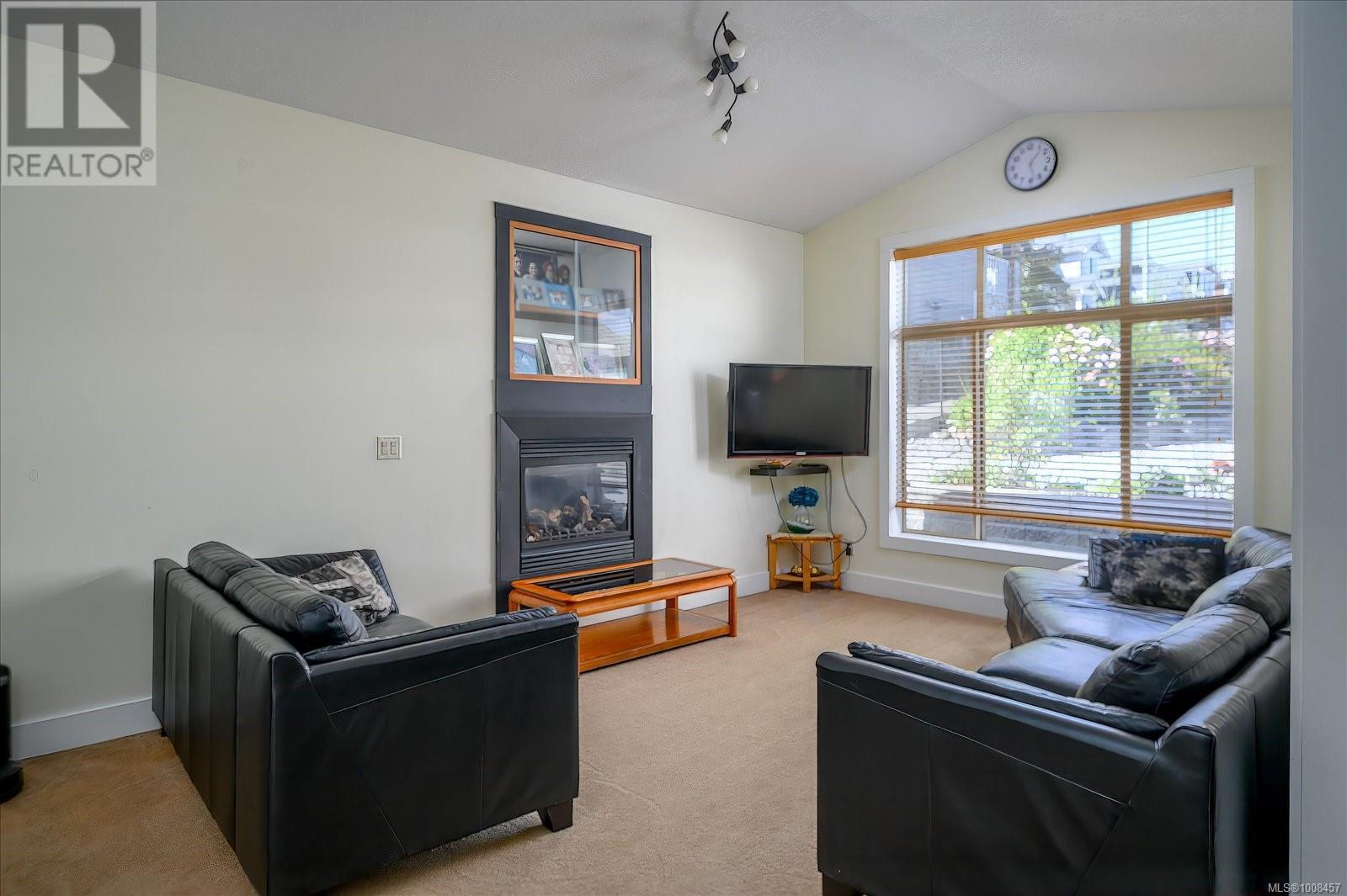 Property at 213 Shiloh Dr image 1
