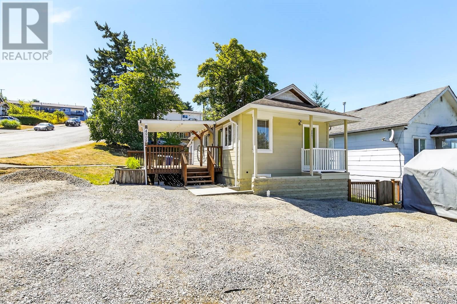Property at 4908 Dunbar St image 2