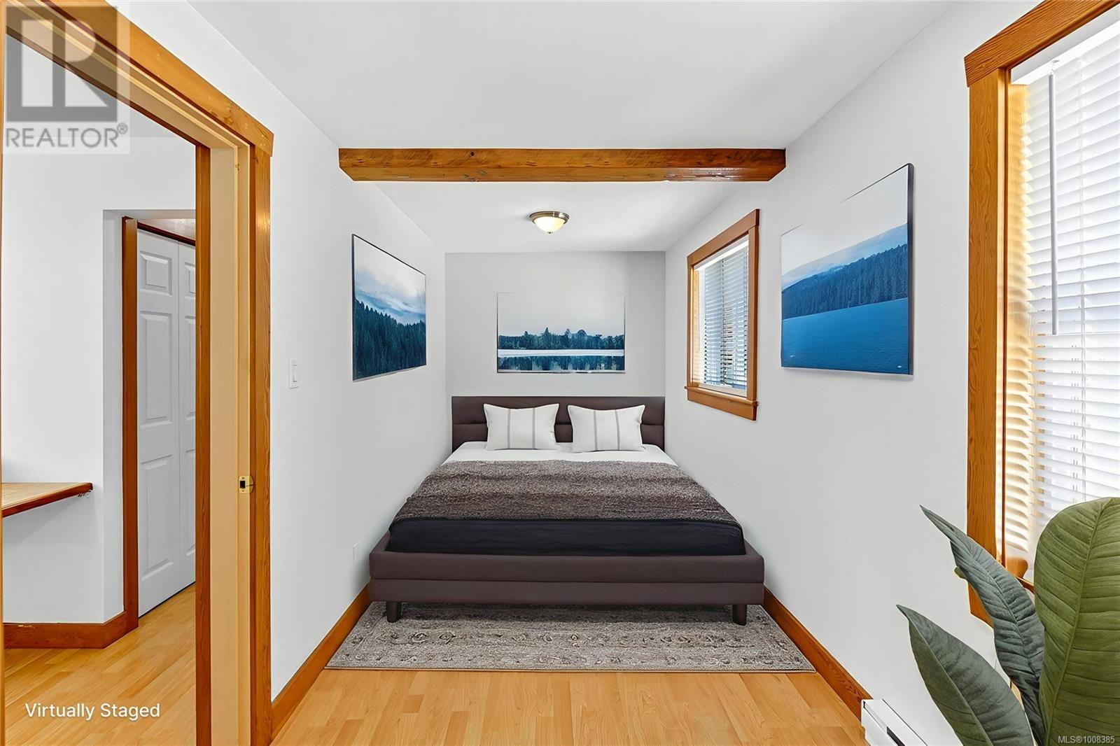 Property at 4908 Dunbar St image 4