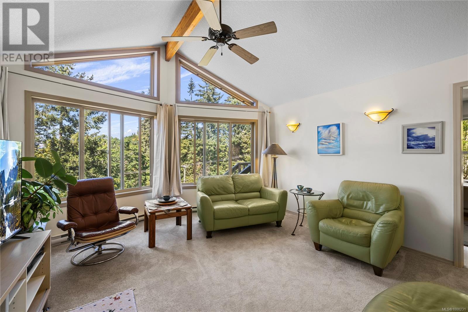 Property at 3122 Dolphin Dr NW image 1
