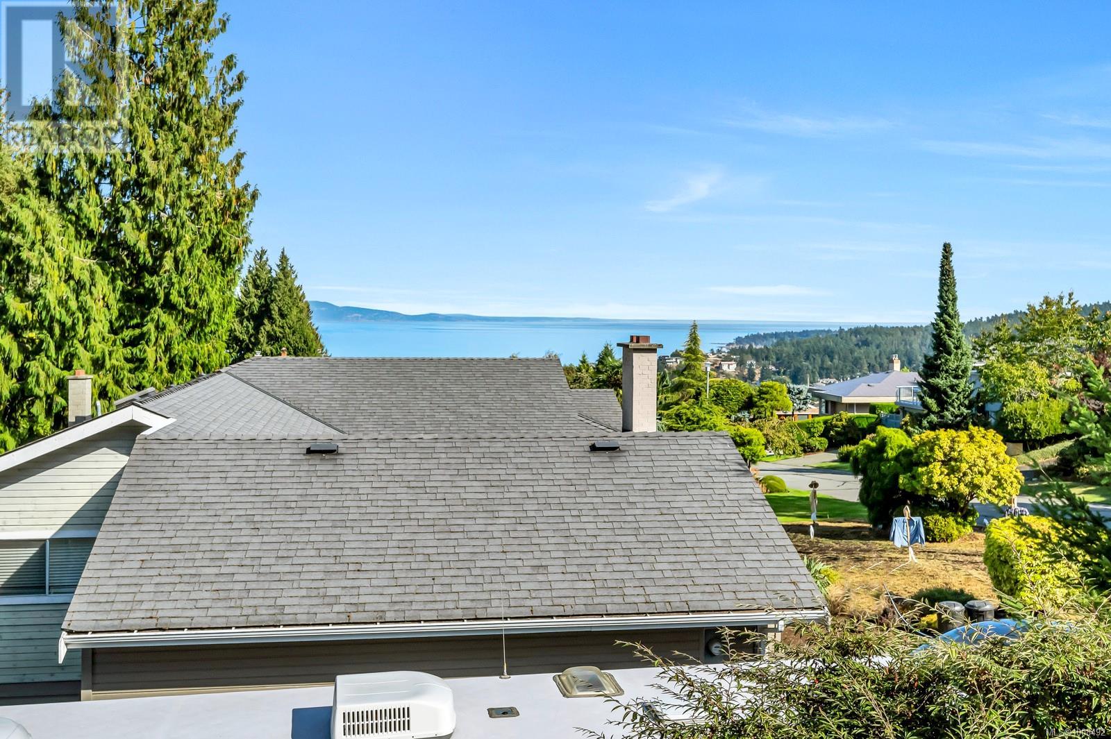 800 Seamist Pl, Saanich, British Columbia  V8Y 2R4 - Photo 6 - 1008492