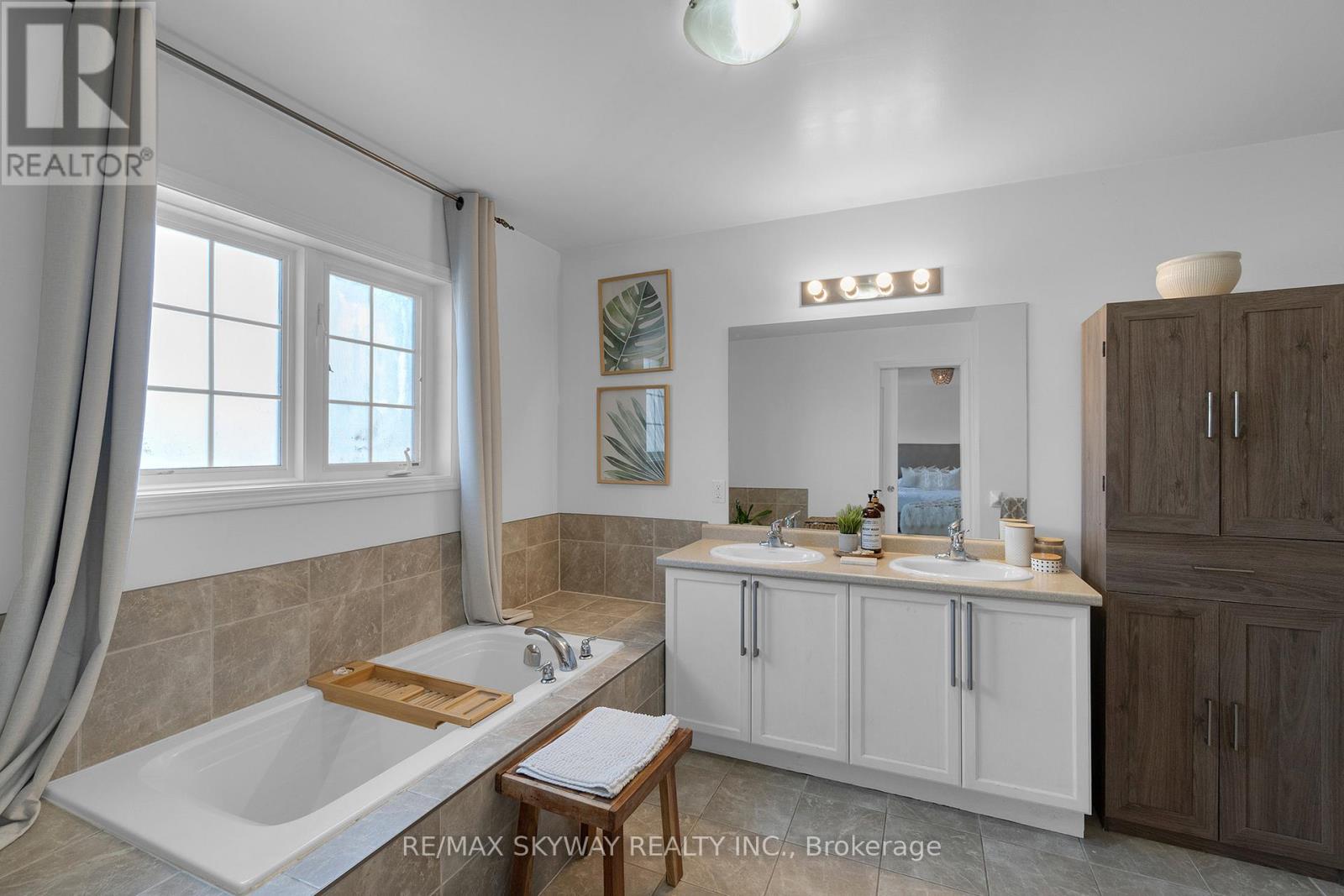 1433 Sheldon Street, Innisfil, Ontario  L9S 4B7 - Photo 22 - N12307530
