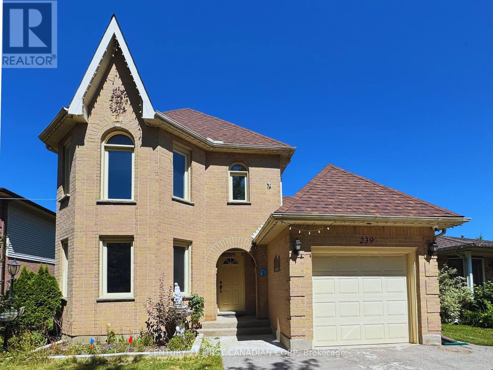 239 Edmunds Place, London South, Ontario  N5Z 4V9 - Photo 2 - X12307735