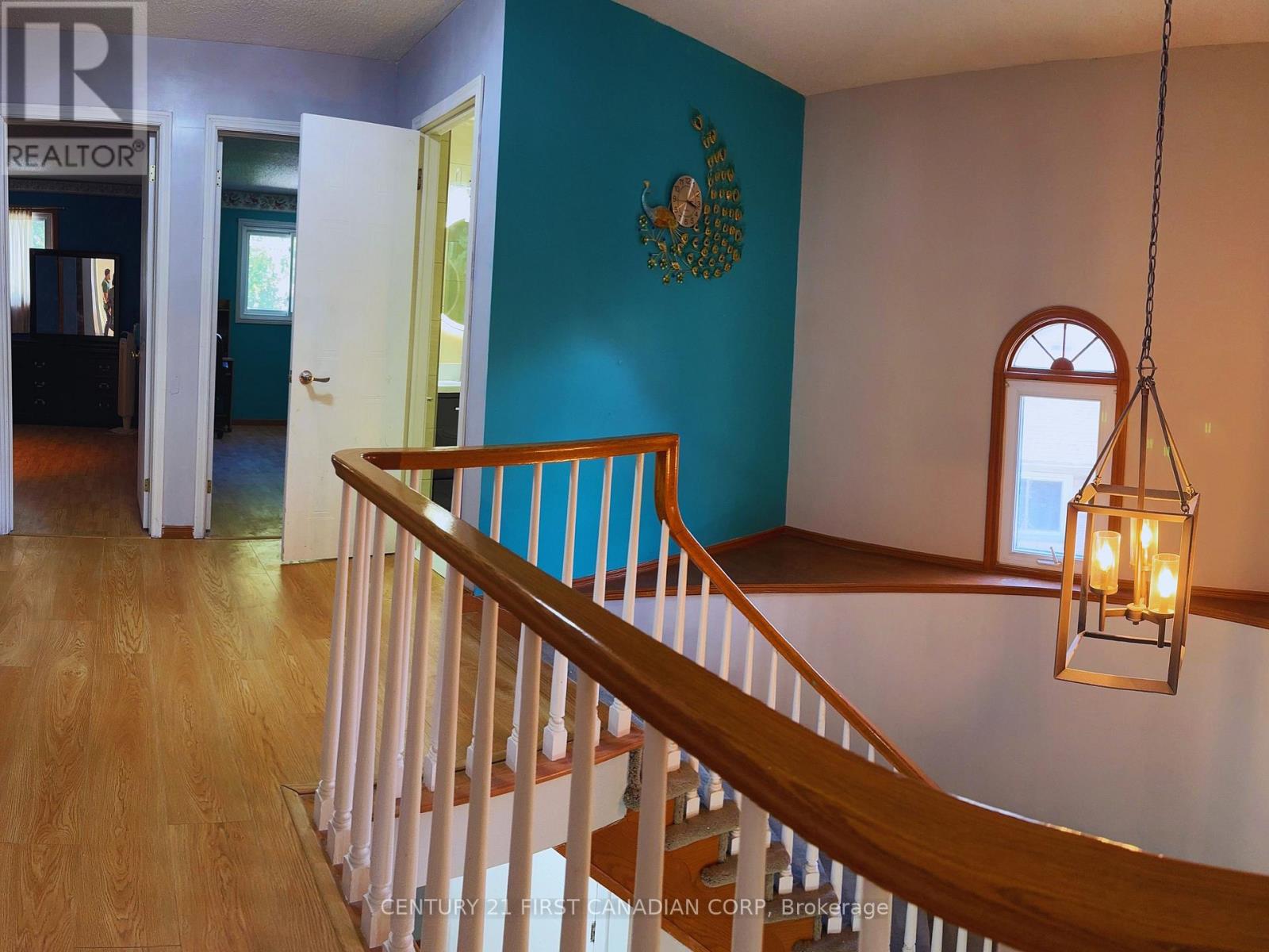 239 Edmunds Place, London South, Ontario  N5Z 4V9 - Photo 9 - X12307735