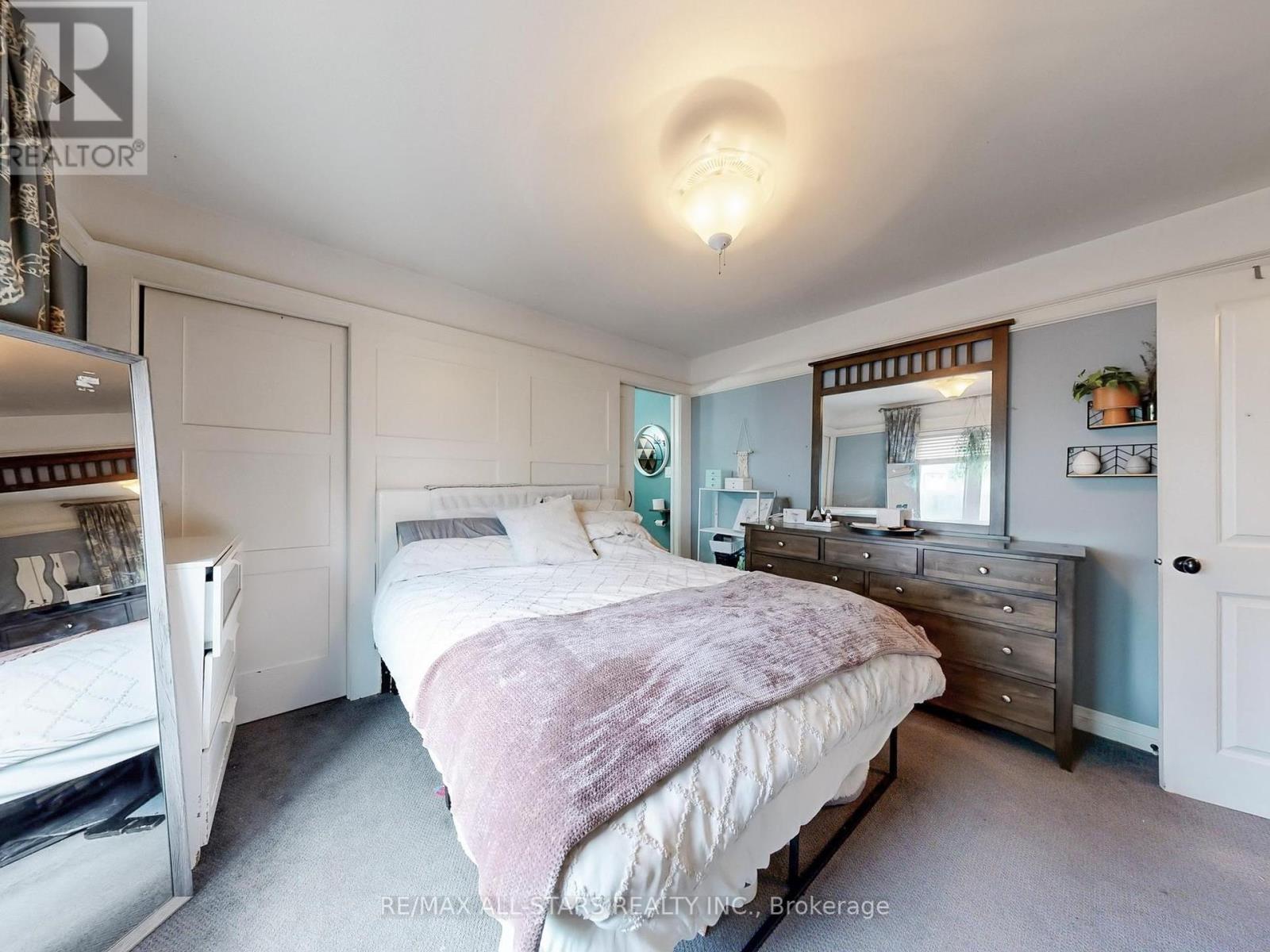 17 Metropolitan Crescent, Georgina, Ontario  L4P 1V4 - Photo 26 - N12307554