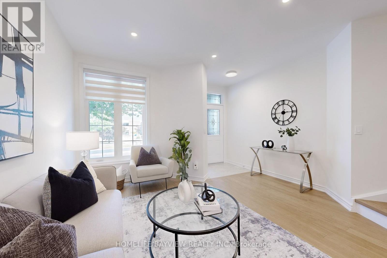 Property at 103 BUR OAK AVENUE image 4