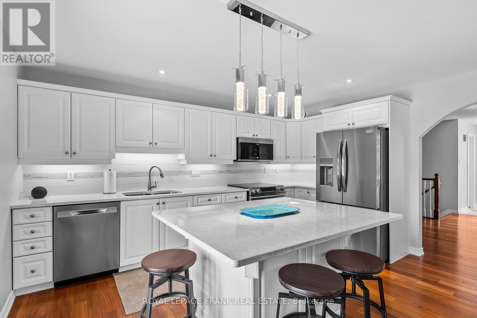 Property at 6 MILL STREET image 4