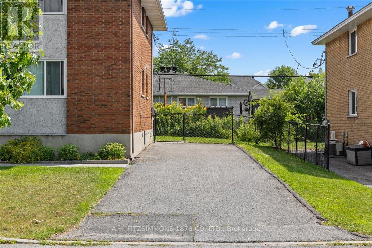 Property at 1217 CAMEO DRIVE image 3