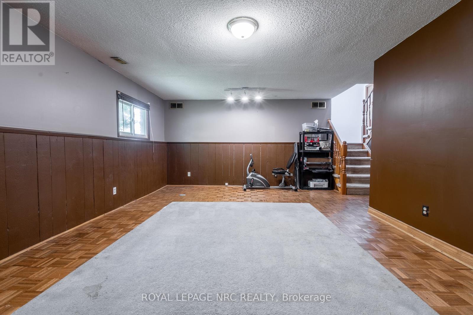 237 Dovercourt Road, Fort Erie, Ontario  L0S 1B0 - Photo 27 - X12307759
