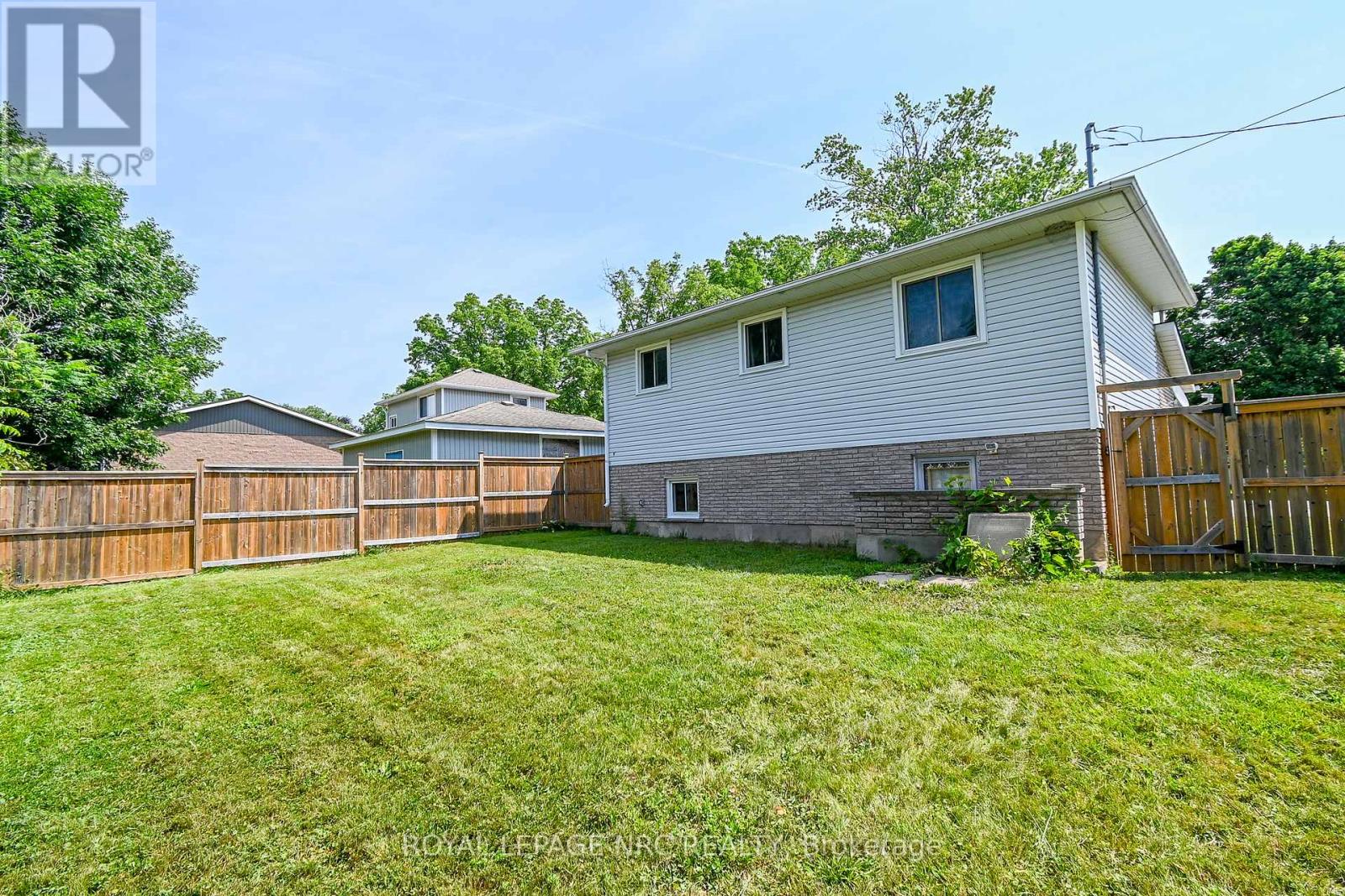 237 Dovercourt Road, Fort Erie, Ontario  L0S 1B0 - Photo 42 - X12307759
