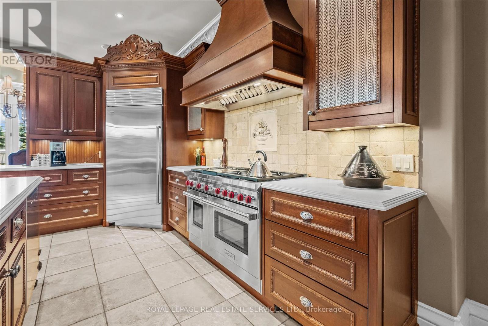 10090 Pineview Trail, Milton, Ontario  L0P 1B0 - Photo 17 - W12307618