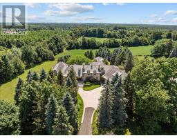 10090 PINEVIEW TRAIL, Milton, Ontario