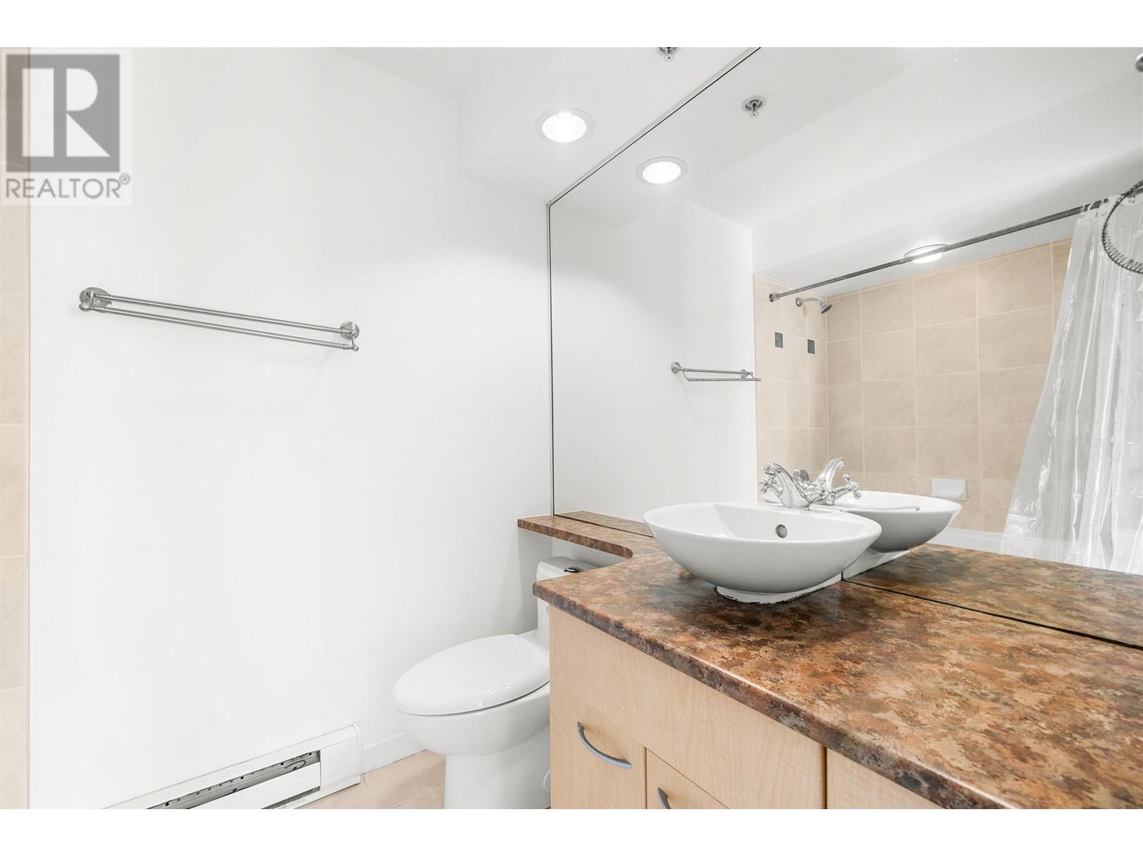 Th8 989 Richards Street, Vancouver, British Columbia  V6B 6R6 - Photo 13 - R3030628