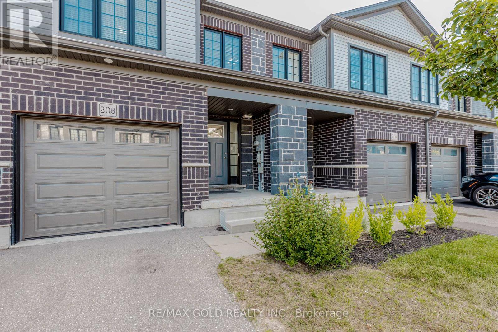 Property at 208 WOODMEADOW COURT image 2