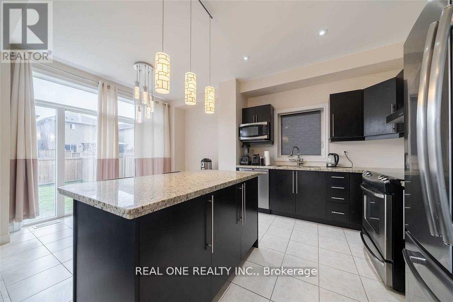 34 House Lane, Hamilton, Ontario  L9K 0G1 - Photo 6 - X12307675