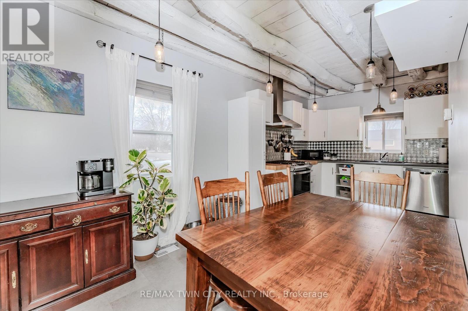 999 Northfield Drive E, Woolwich, Ontario  N0B 1N0 - Photo 16 - X12307692