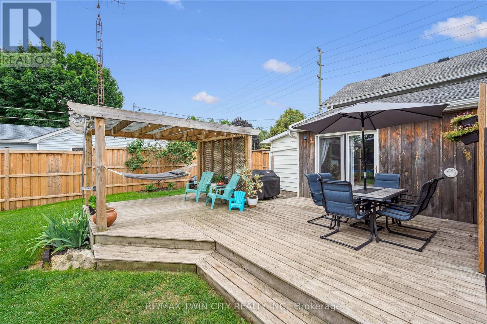 999 Northfield Drive E, Woolwich, Ontario  N0B 1N0 - Photo 30 - X12307692