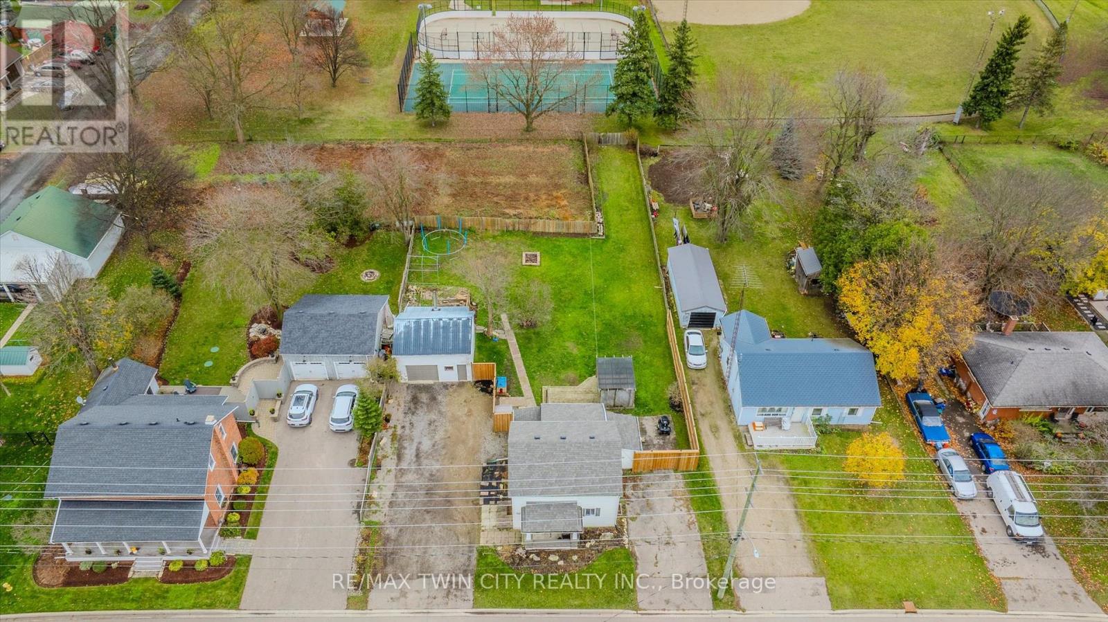 999 Northfield Drive E, Woolwich, Ontario  N0B 1N0 - Photo 34 - X12307692