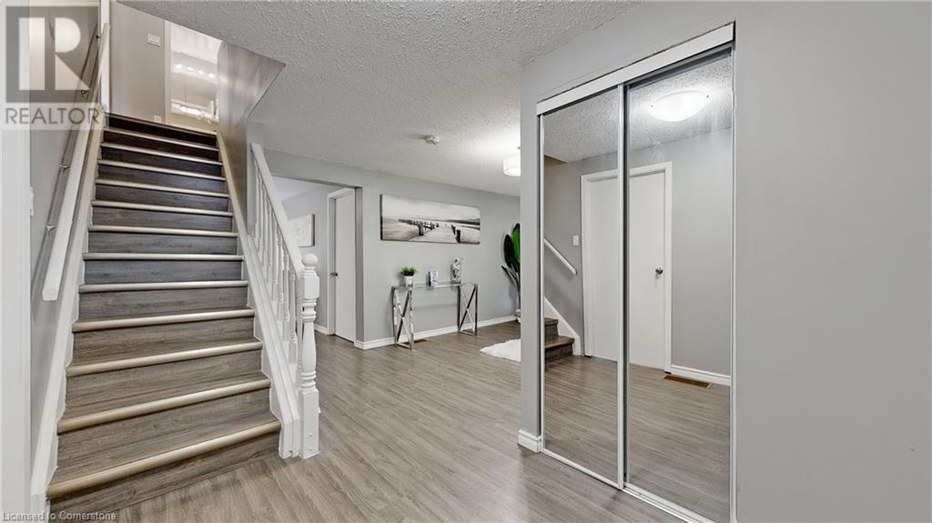 Property at 23 BRIARLEA Road image 5