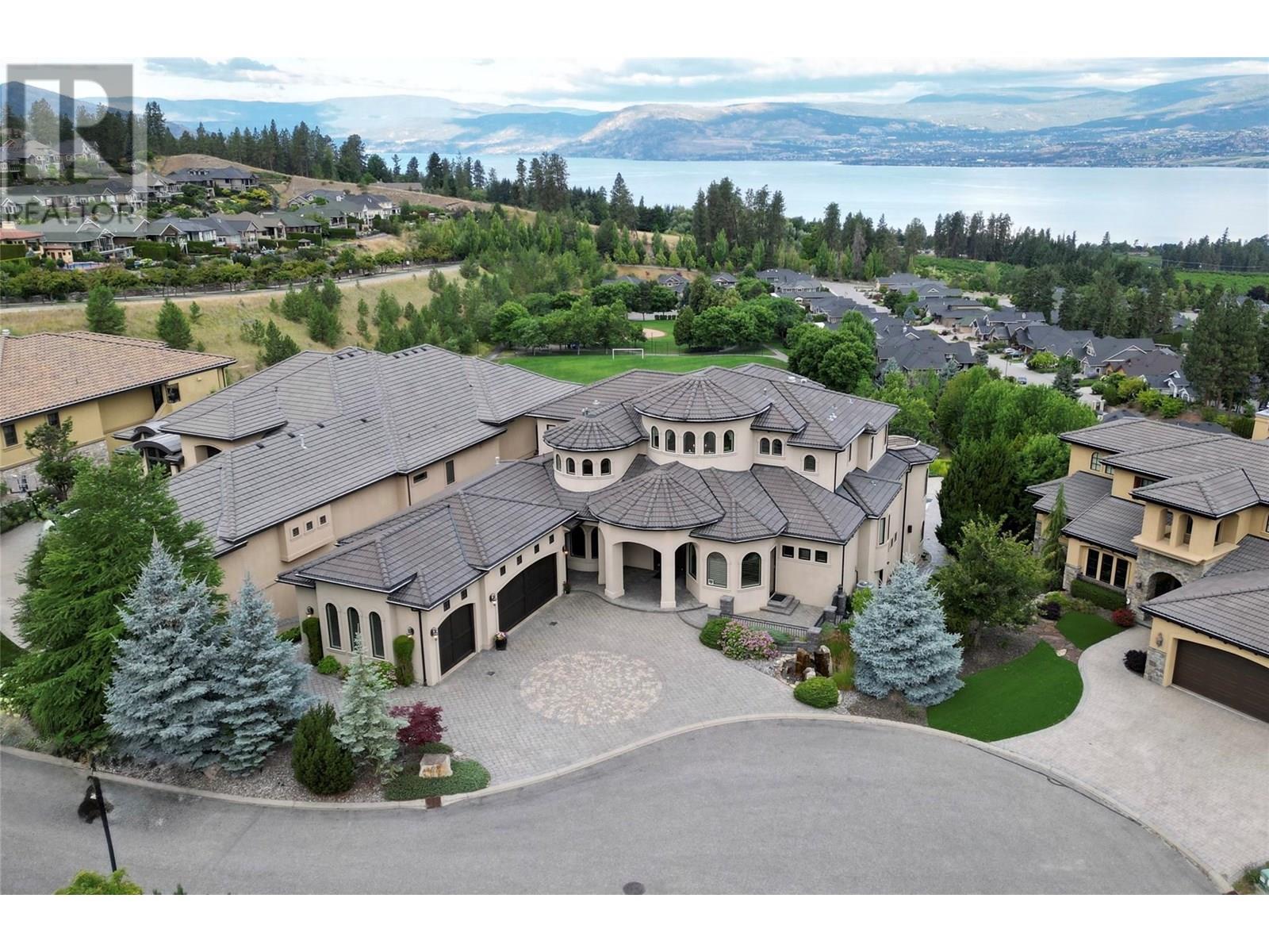 4860 Tuscany Lane, Kelowna, British Columbia  V1W 5H3 - Photo 3 - 10355304
