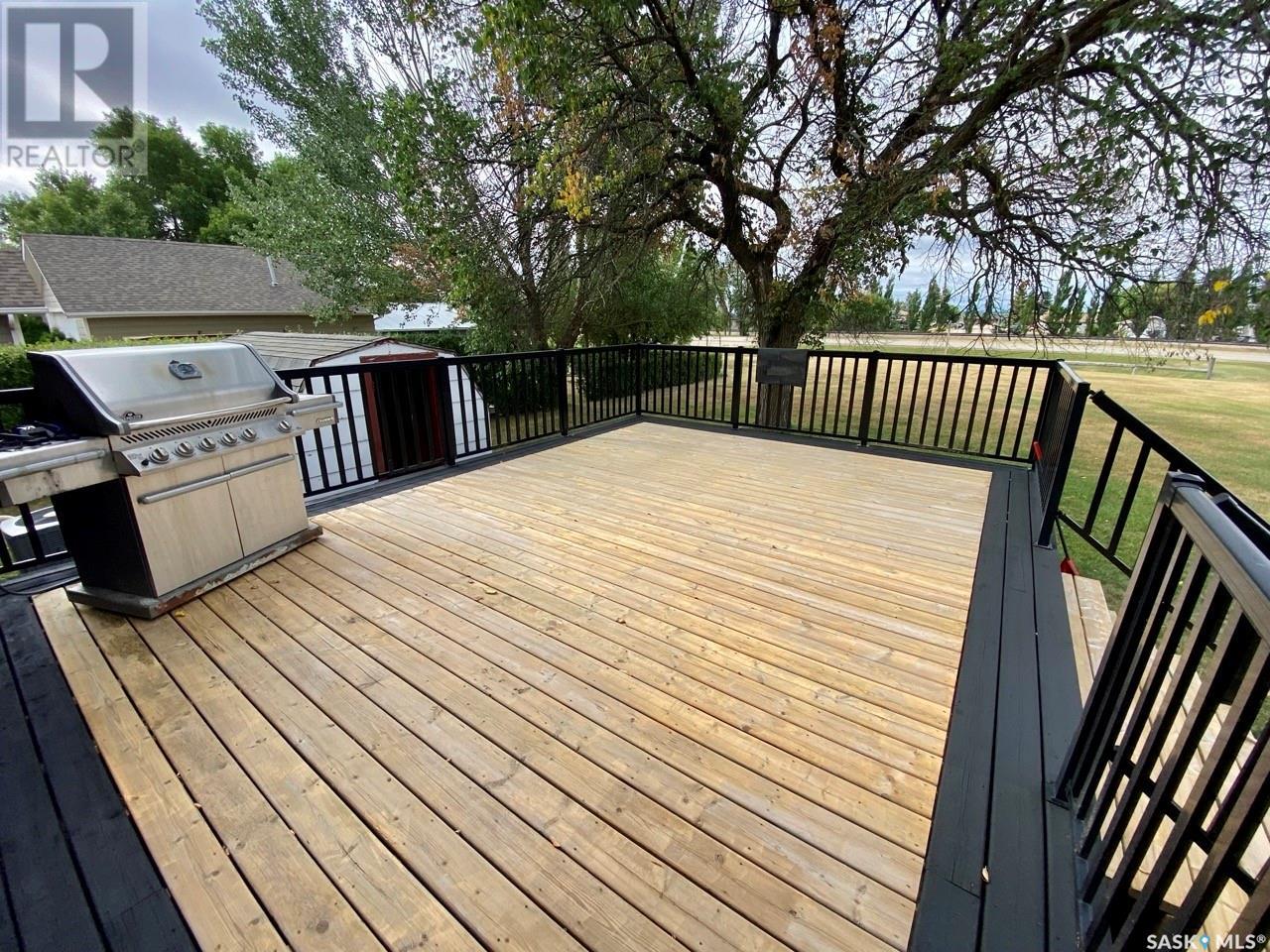 837 Prospect Avenue, Oxbow, Saskatchewan  S0C 2B0 - Photo 38 - SK013776