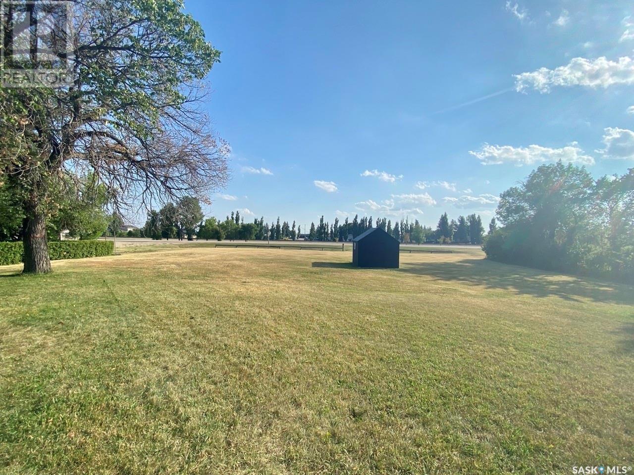 837 Prospect Avenue, Oxbow, Saskatchewan  S0C 2B0 - Photo 41 - SK013776