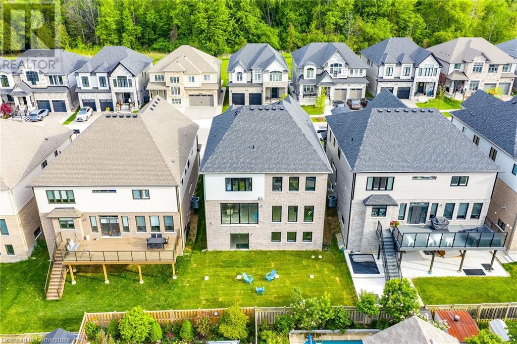 Property at 554 BRIDGEMILL Crescent image 3