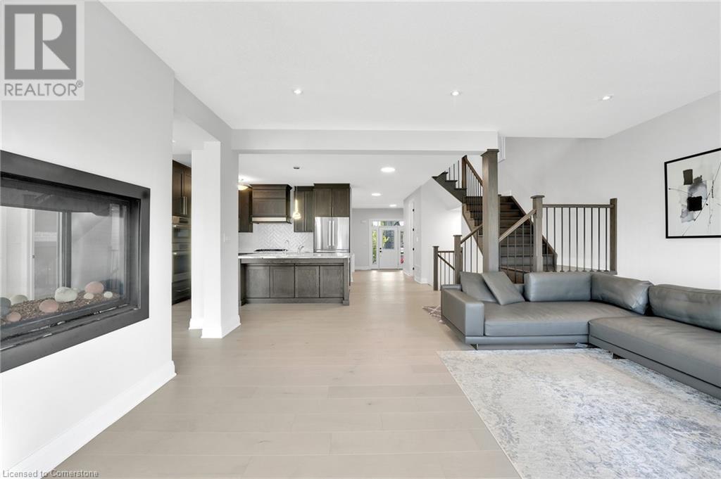 Property at 554 BRIDGEMILL Crescent image 5