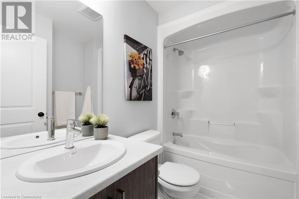 Photo 24 of 41 for 1554 Henrica Avenue