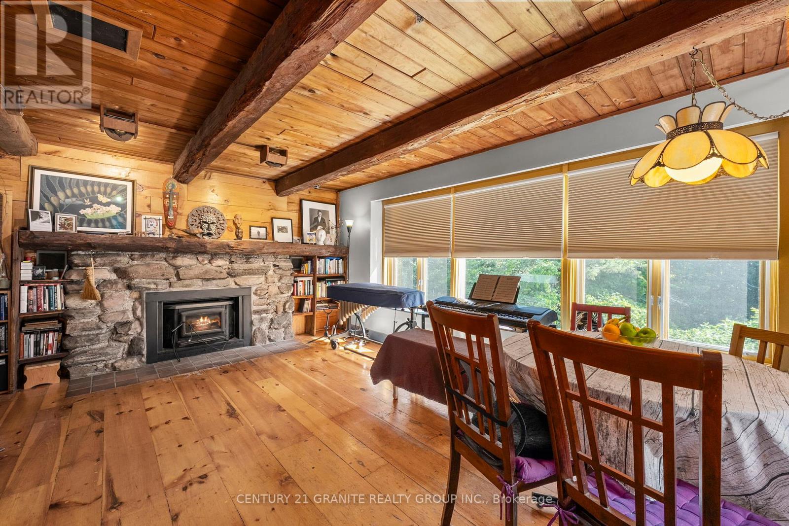 291 Hillsview Road, Hastings Highlands, Ontario  K0L 2S0 - Photo 2 - X12307918