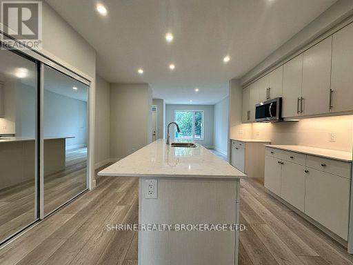 Property at 1 - 990 DEVERON CRESCENT image 5