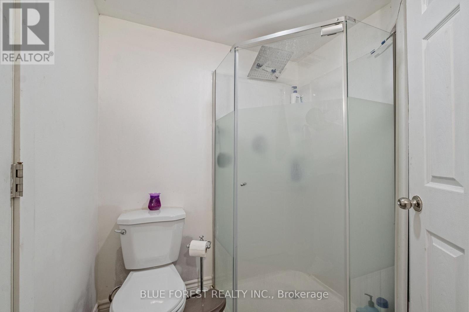 992 Eagle Court, London South, Ontario  N5Z 4K6 - Photo 20 - X12307852