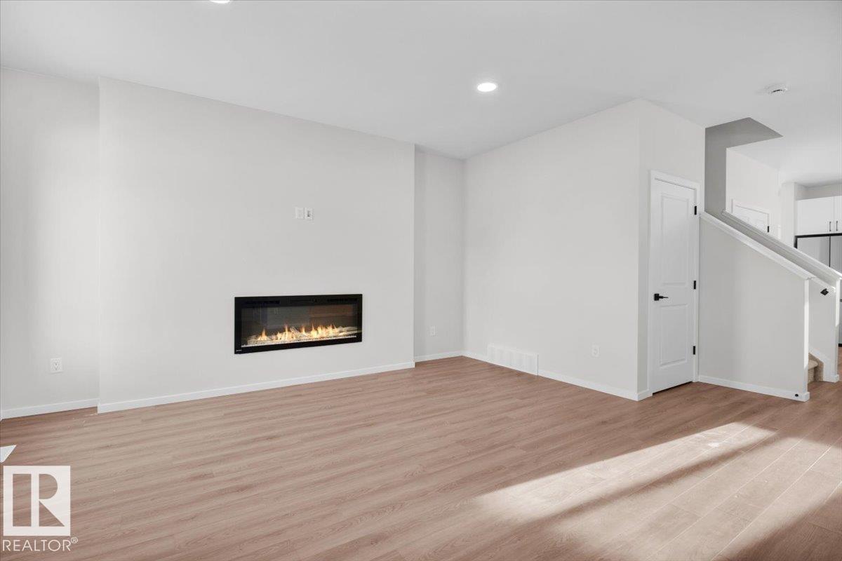 Property at 107 BRICKYARD DR image 4