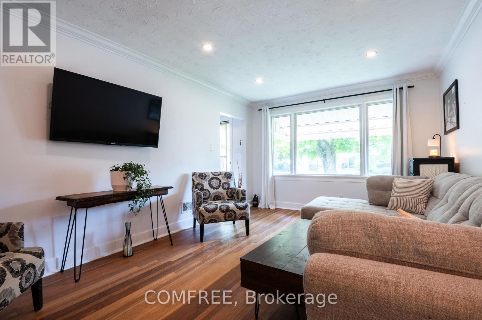 508 Cordach Crescent, Peterborough, Ontario  K9H 3A5 - Photo 6 - X12307791