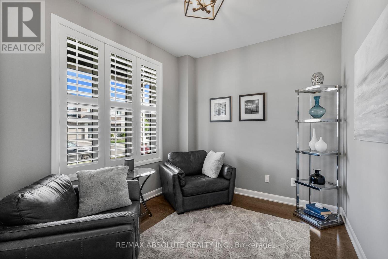 Property at 710 COAST CIRCLE image 3
