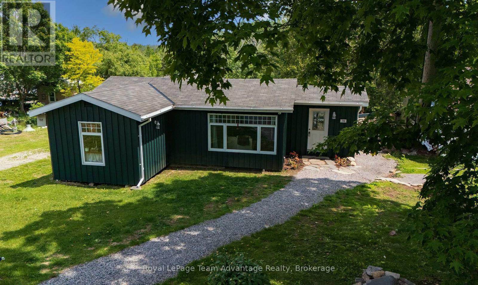 296 High Street, Georgian Bay, Ontario  P0C 1H0 - Photo 2 - X12219885