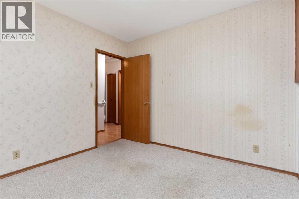 6508 45 Avenue, Camrose, Alberta  T4V 0C5 - Photo 14 - A2241644
