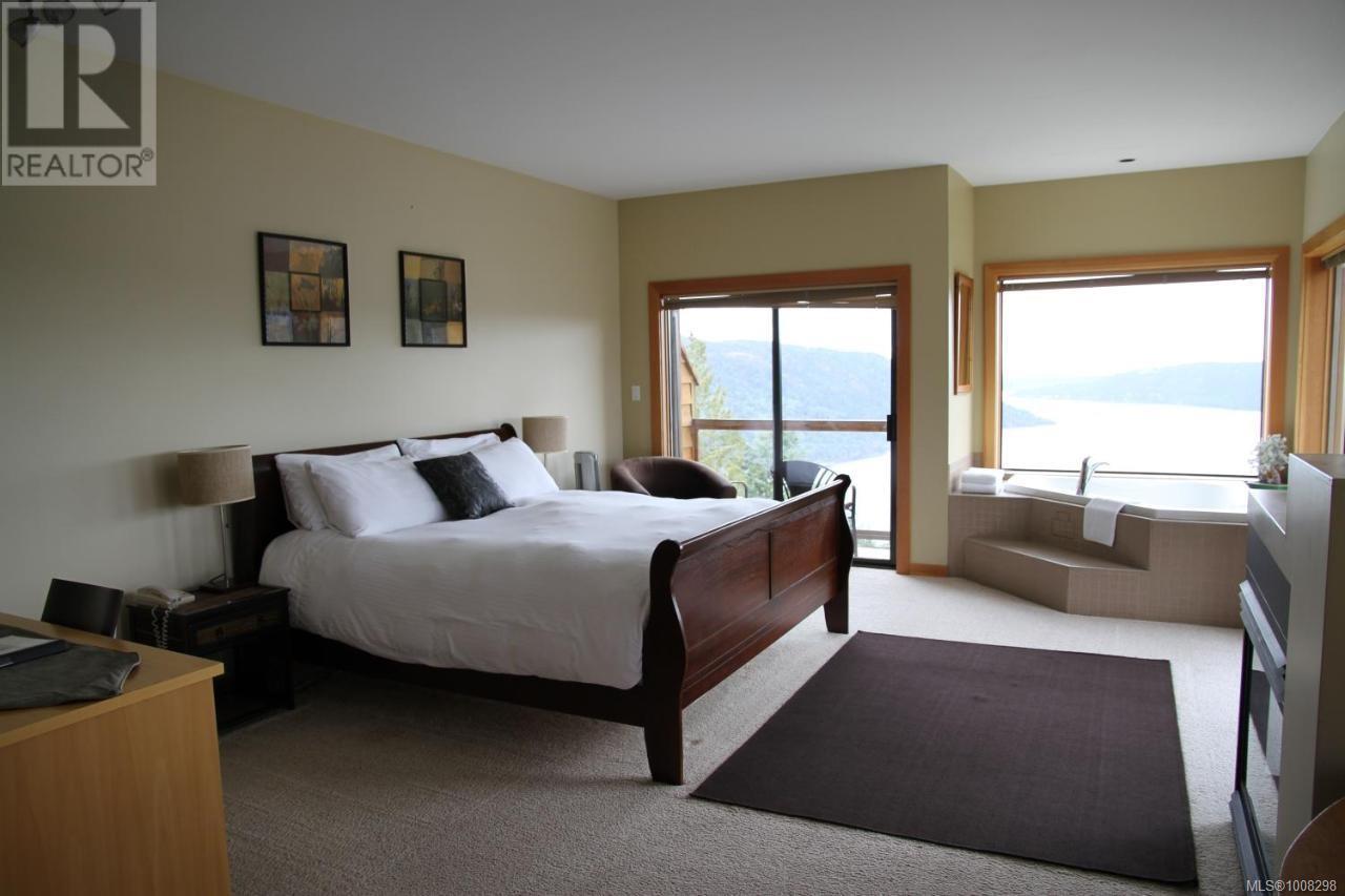Lot A 265 Trans Canada Hwy, Malahat, British Columbia  V0R 2L0 - Photo 9 - 1008298