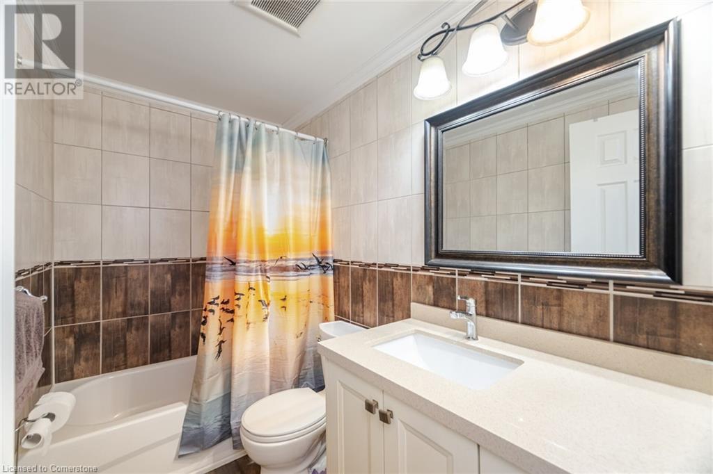 1021 Falgarwood Drive, Oakville, Ontario  L6H 1N7 - Photo 13 - 40754298