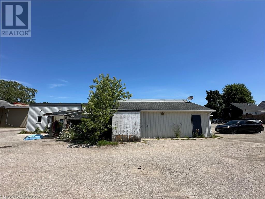 377 Huron Street, Stratford, Ontario  N5A 5T6 - Photo 10 - 40753849