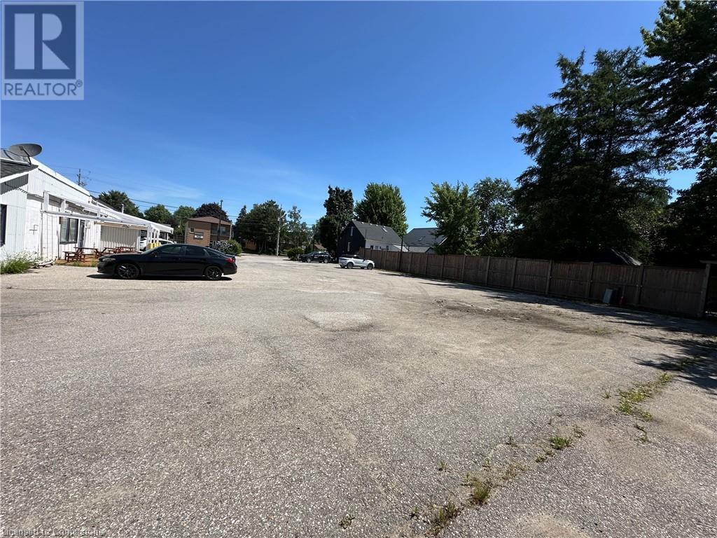 377 Huron Street, Stratford, Ontario  N5A 5T6 - Photo 7 - 40753849