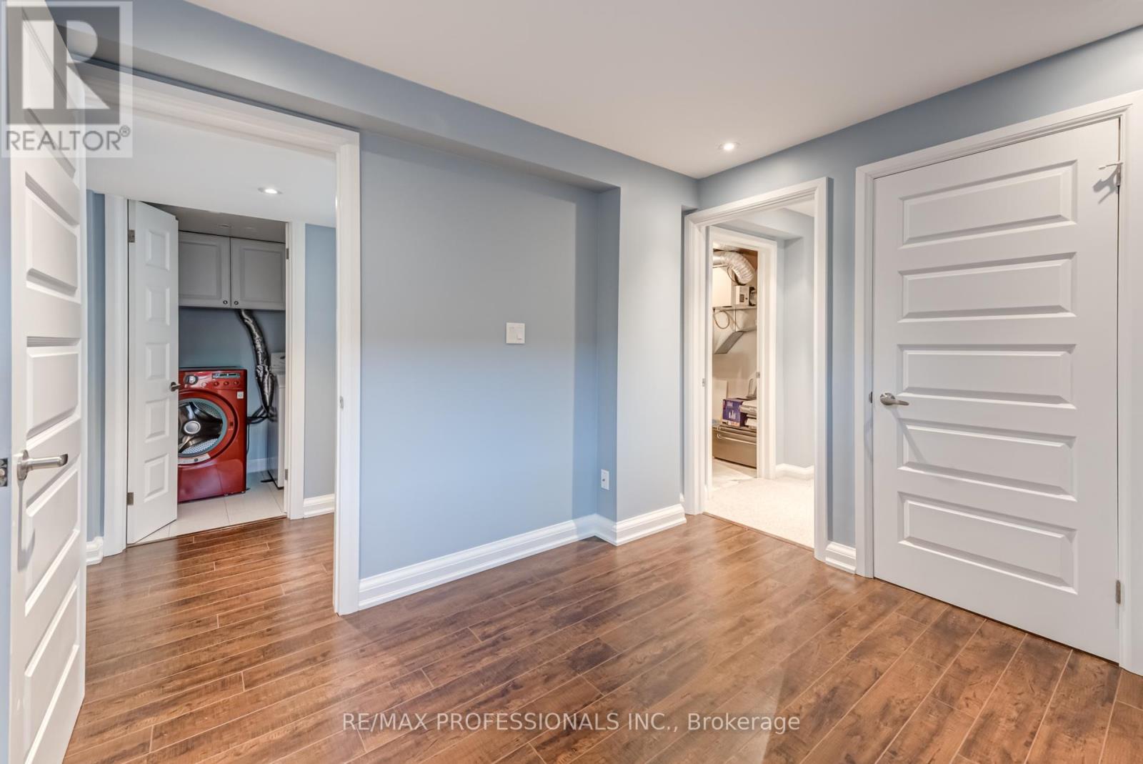 Bsmt - 372 Silverthorn Avenue, Toronto, Ontario  M6M 3G9 - Photo 4 - W12307705