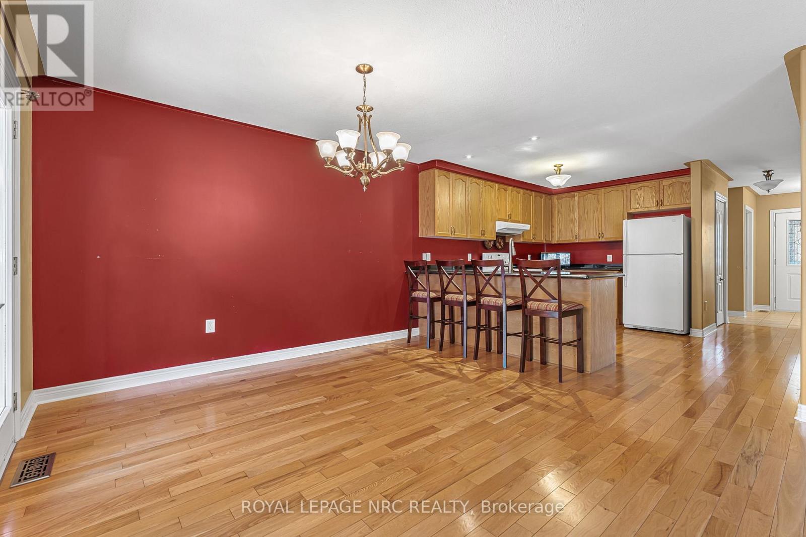 48 Bridgewater Court, Welland, Ontario  L3C 7M6 - Photo 19 - X12307873