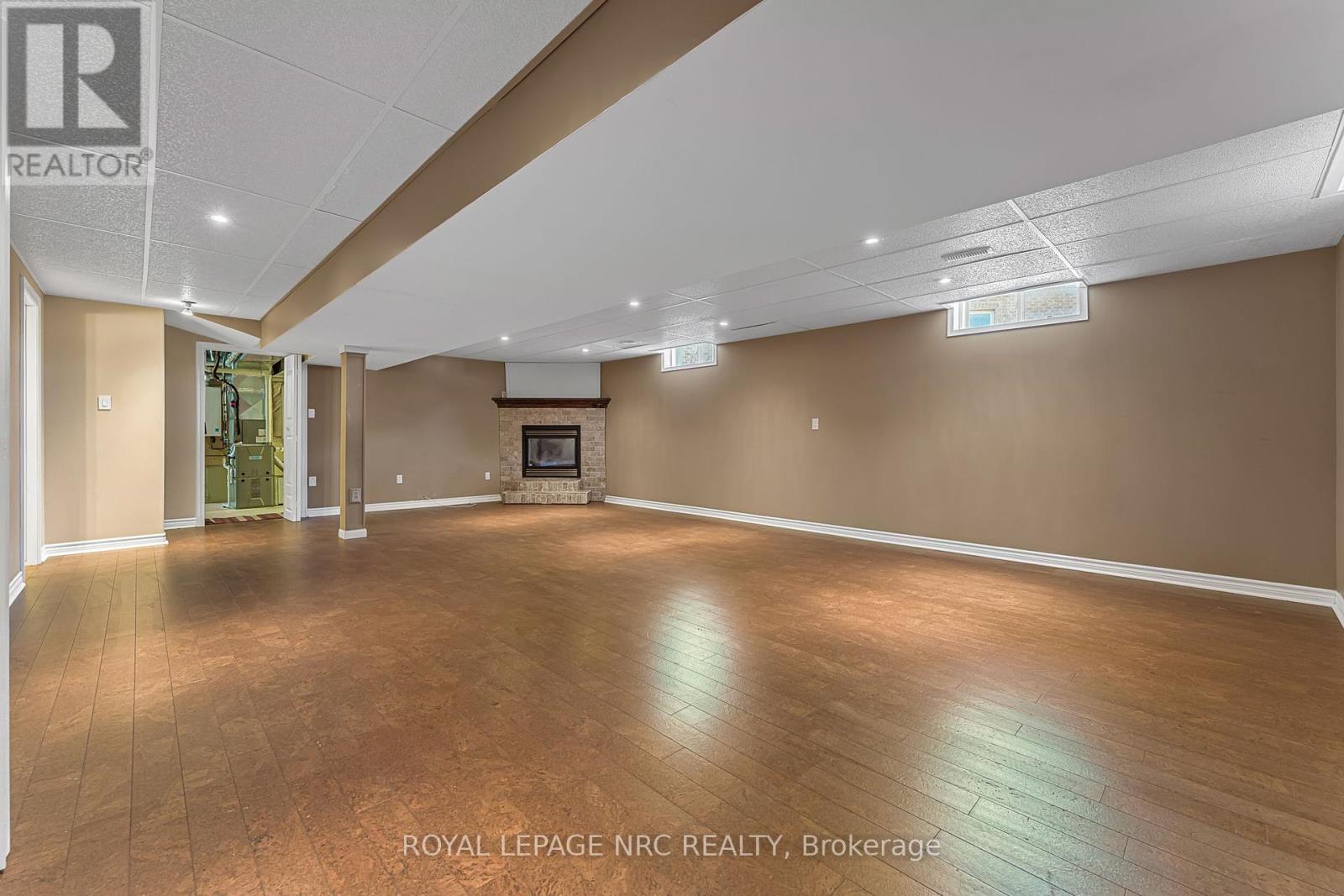 48 Bridgewater Court, Welland, Ontario  L3C 7M6 - Photo 26 - X12307873